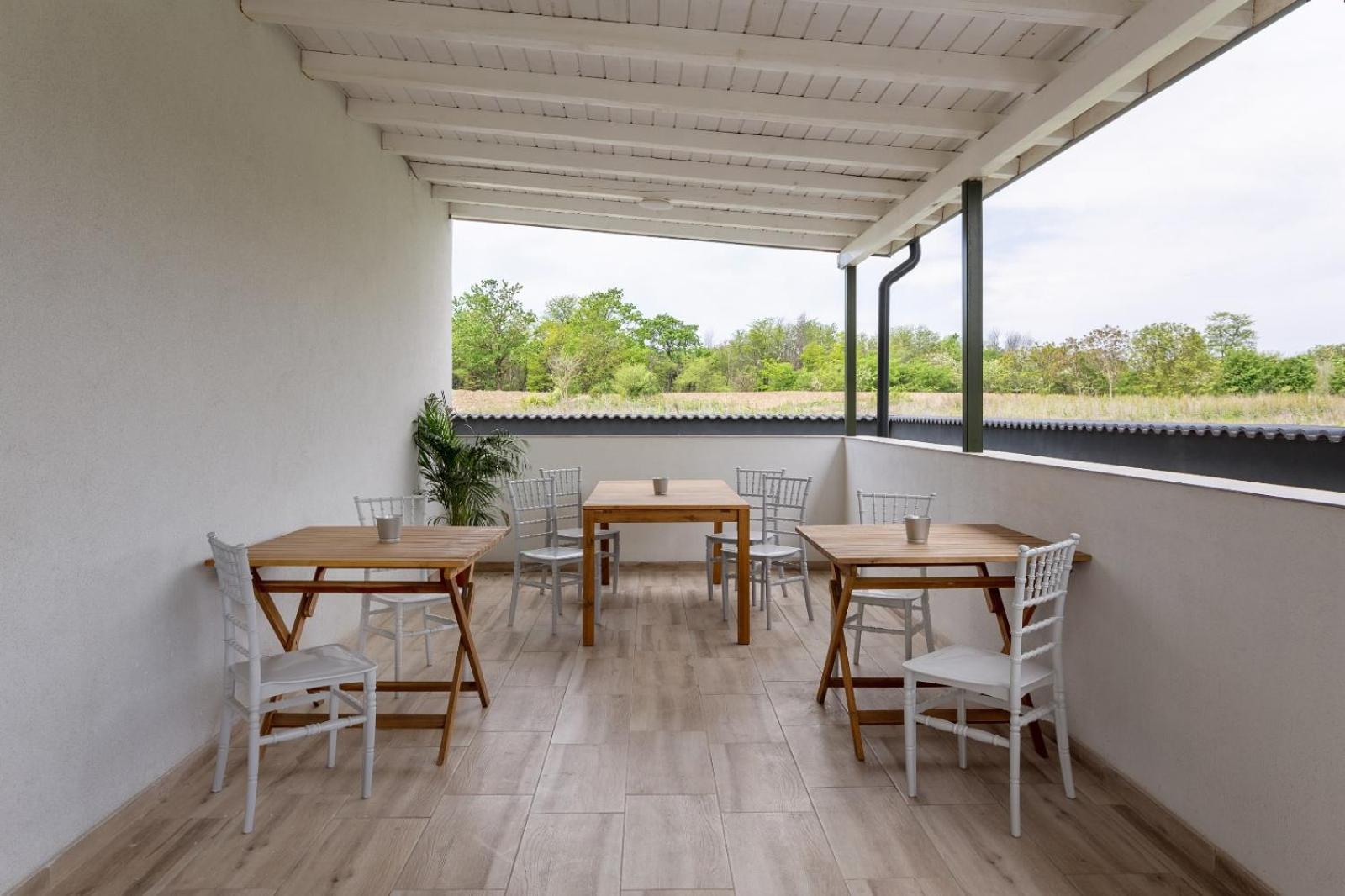Otopeni Suites By Citybookings Esterno foto