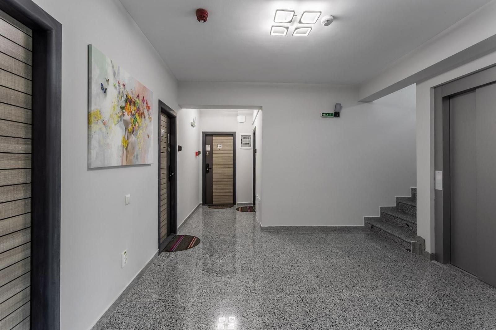 Otopeni Suites By Citybookings Esterno foto